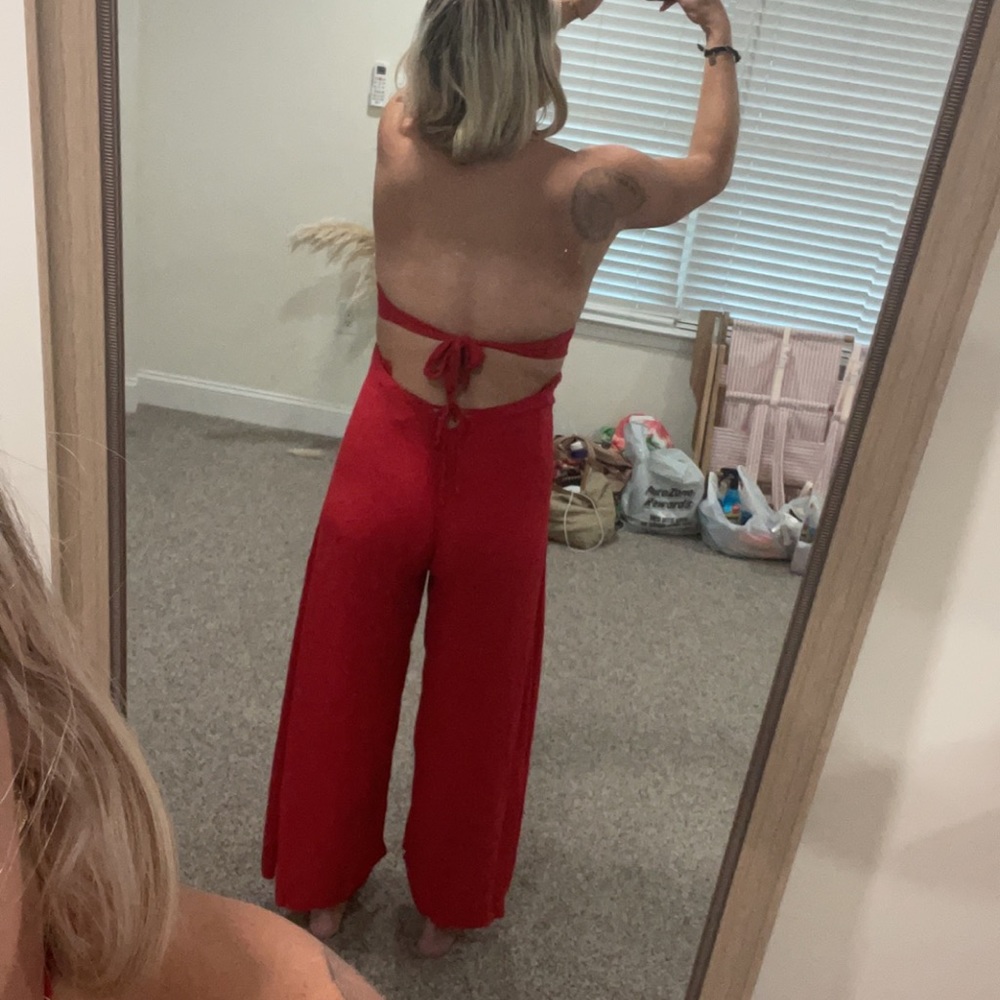 Indah Jagger Flare Jumpsuit in Red XS - Picture 3 of 4